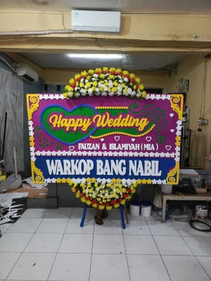 Papan Bunga di Tuliskriyo Sanankulon